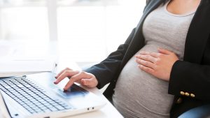התעמרות בעבודה באישה בהריון